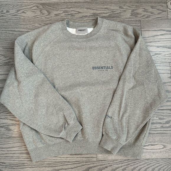 Essentials Fear of God Crewneck Sweater - Medium - Picture 2 of 6